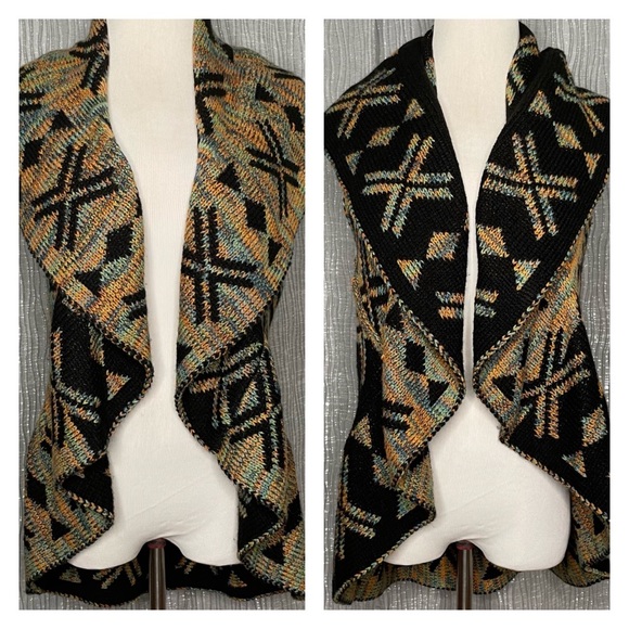 JohnPaulRichard Sweaters - JohnPaulRichard reversible sweater vest